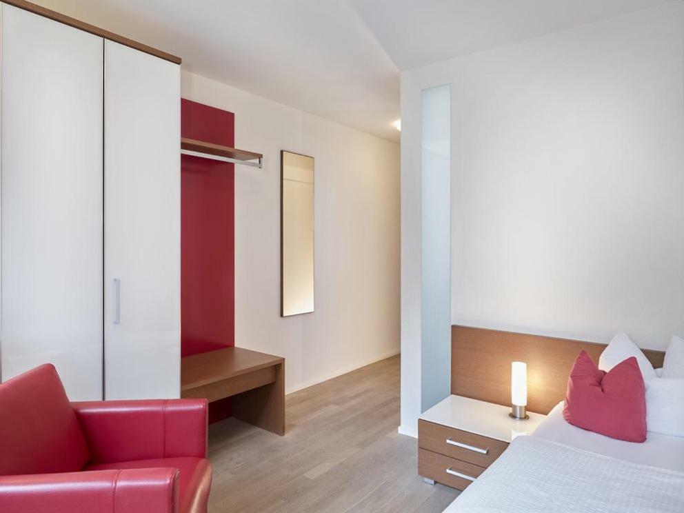 Hotel Tödi Linthal Exteriör bild